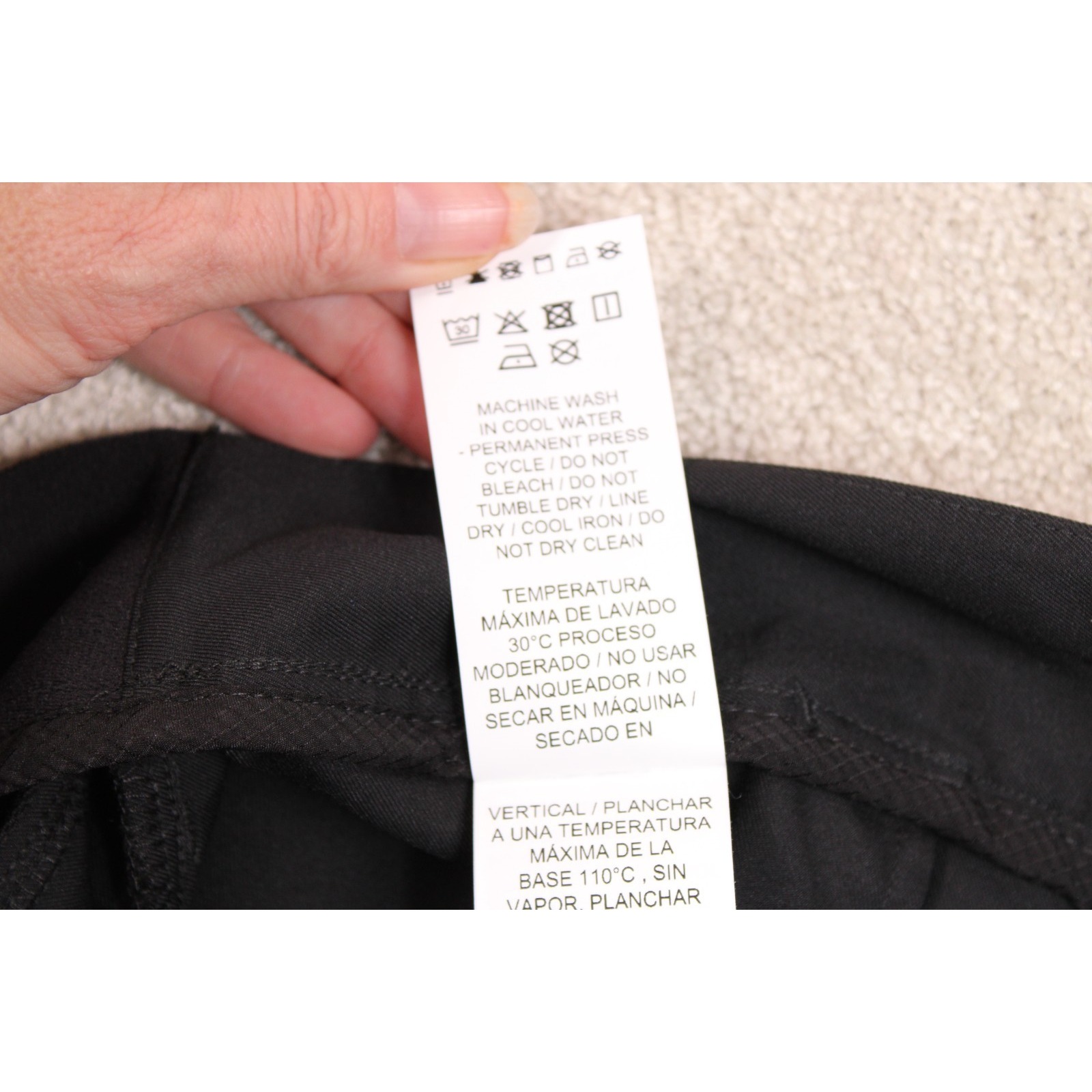 $65 Puma Womens Bermuda Golf Chino Shorts 8" Sz Xs Black Upf 50 Stetch Waist Nwt — image 8 of 8